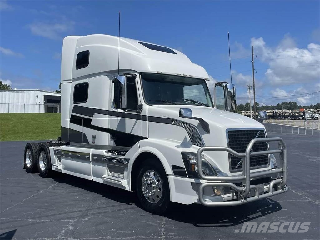 Volvo VNL64T780 Tegljači