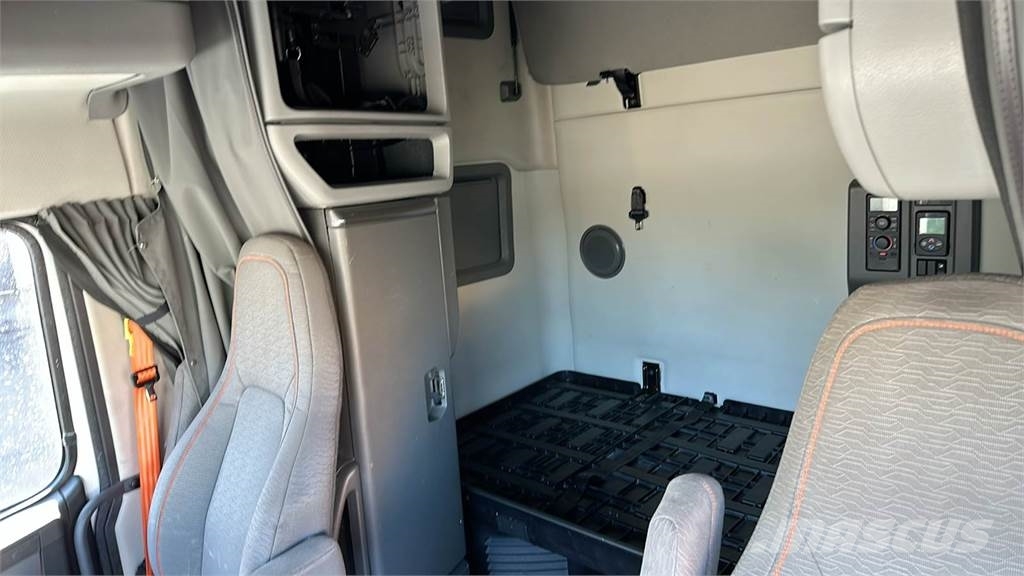 Volvo VNL760 Ciągniki siodłowe