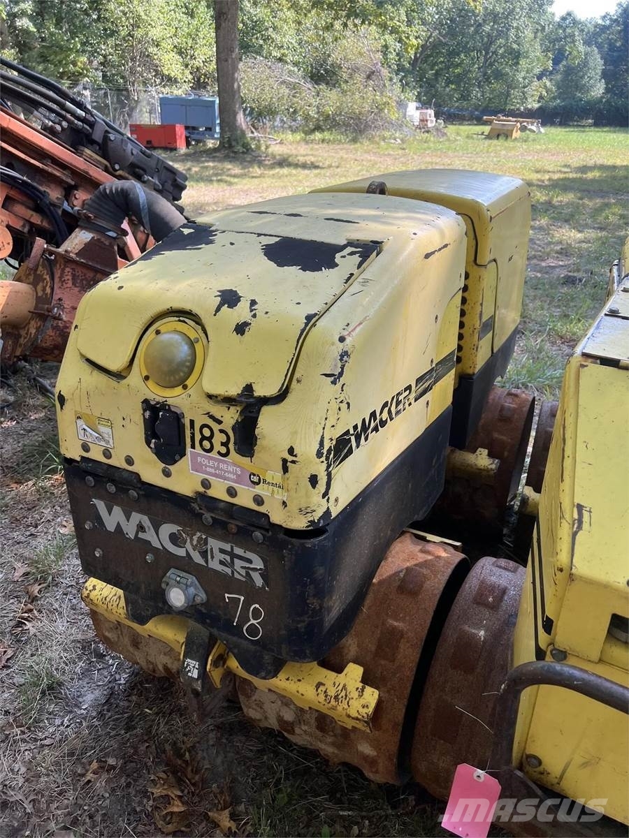Wacker Neuson RT-SC3 拖式振动压路机