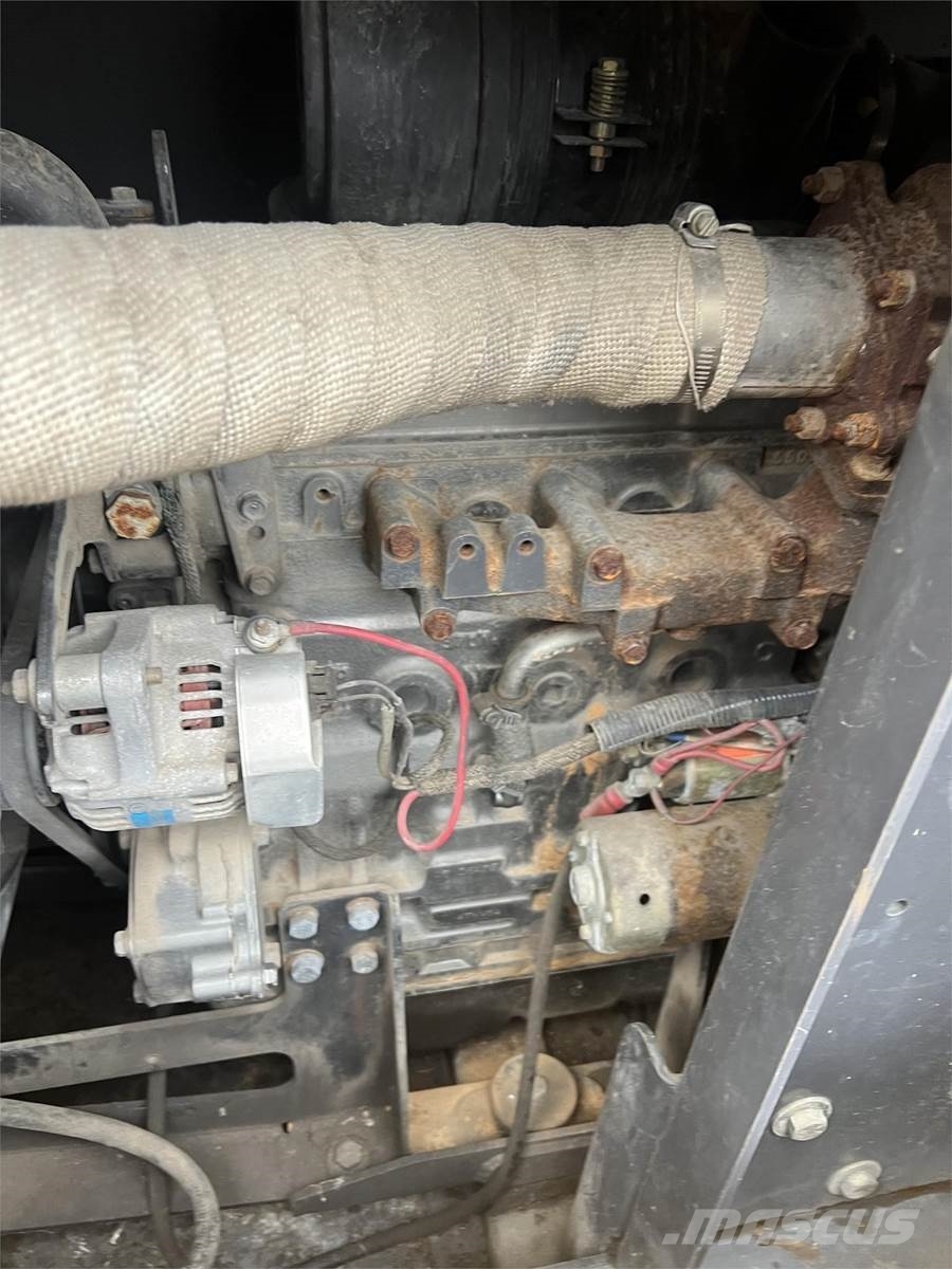 Yanmar 4TNV84T Motori
