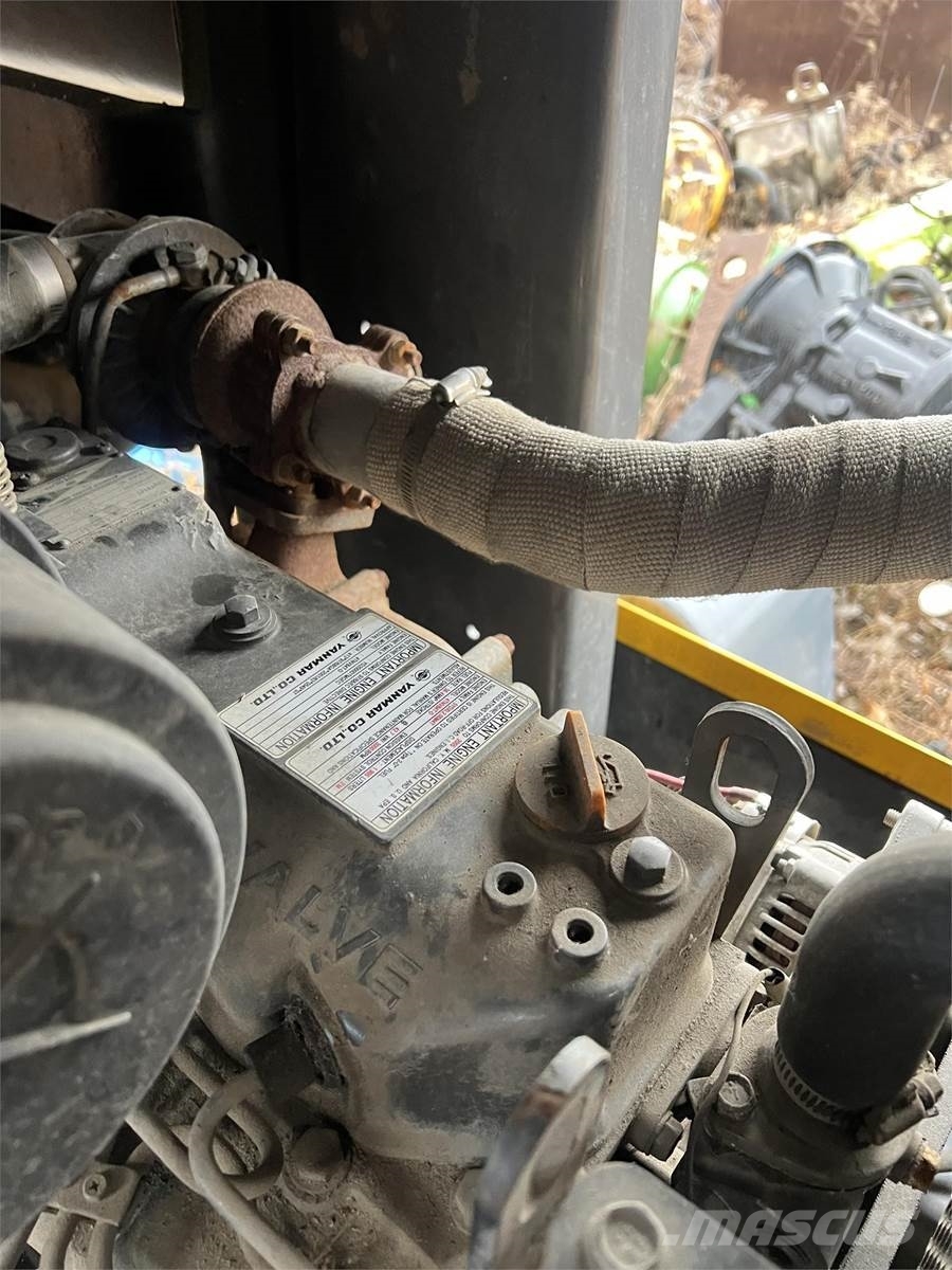 Yanmar 4TNV84T Motori