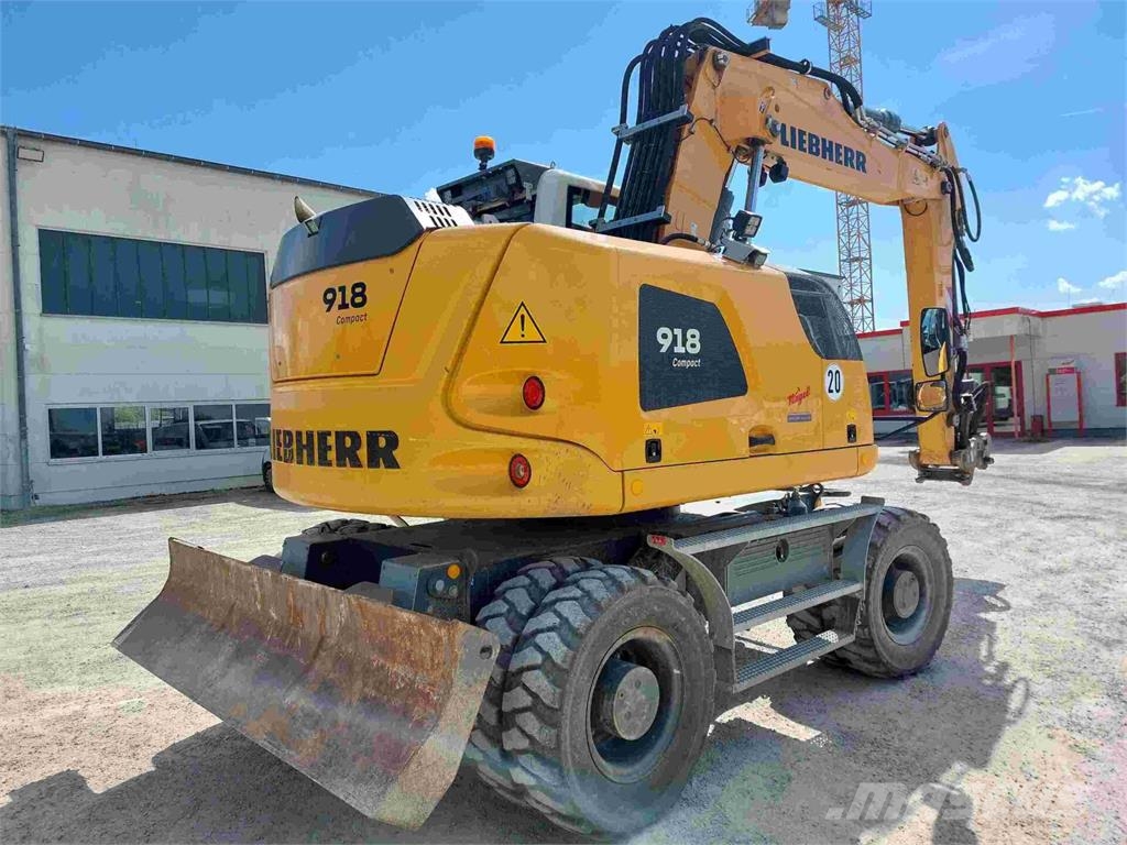 Liebherr A 918 Compact G6.0-D Litronic Excavadoras de ruedas
