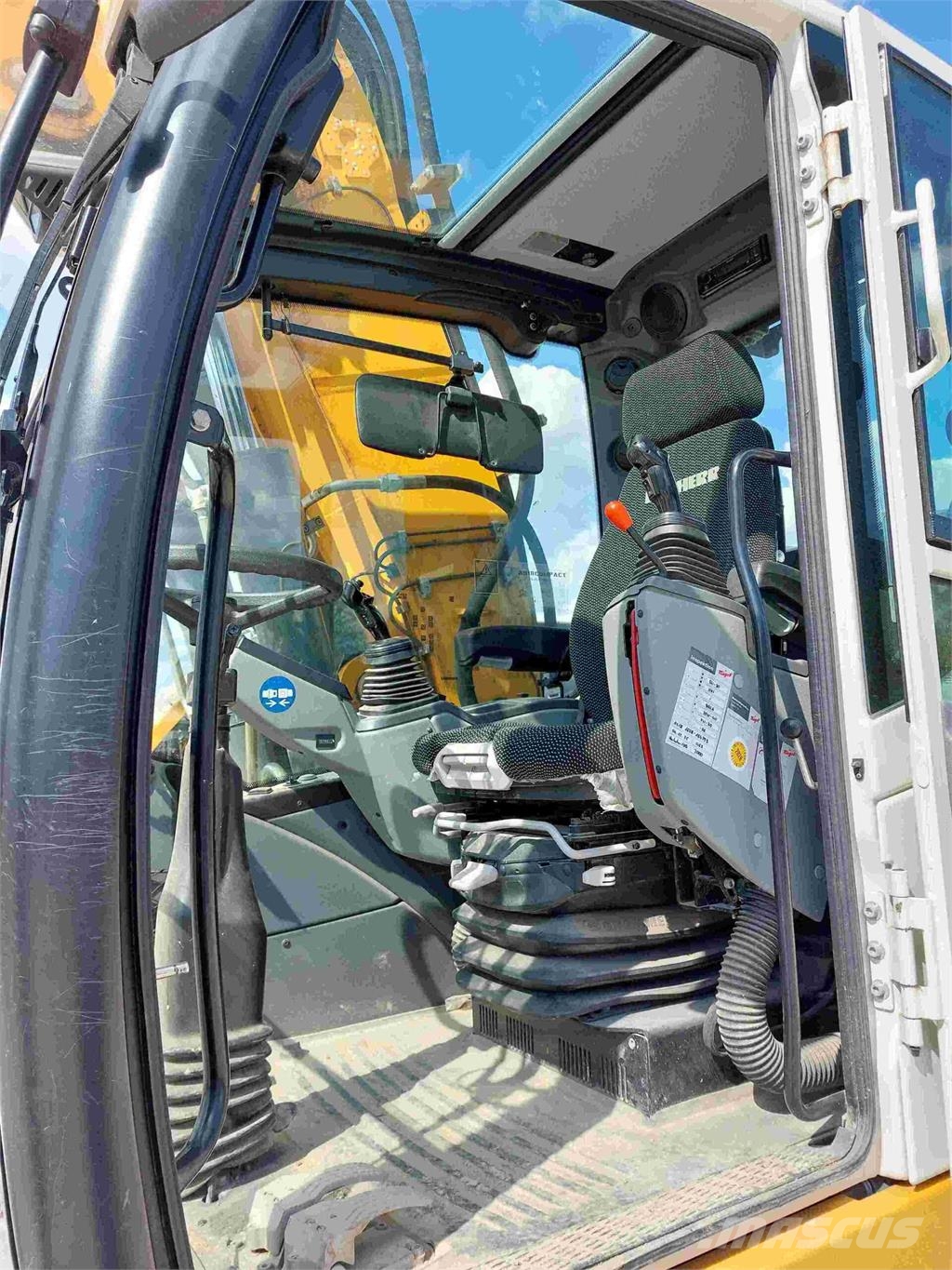 Liebherr A 918 Compact G6.0-D Litronic Excavadoras de ruedas