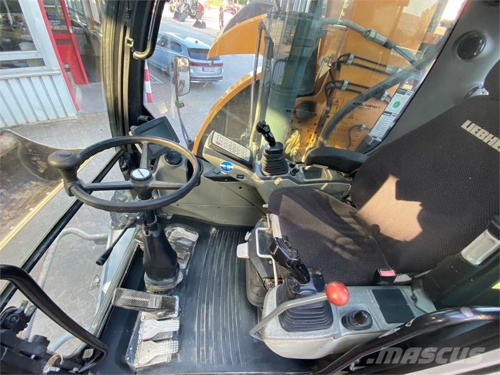 Liebherr A 918Compact Mobilbagger