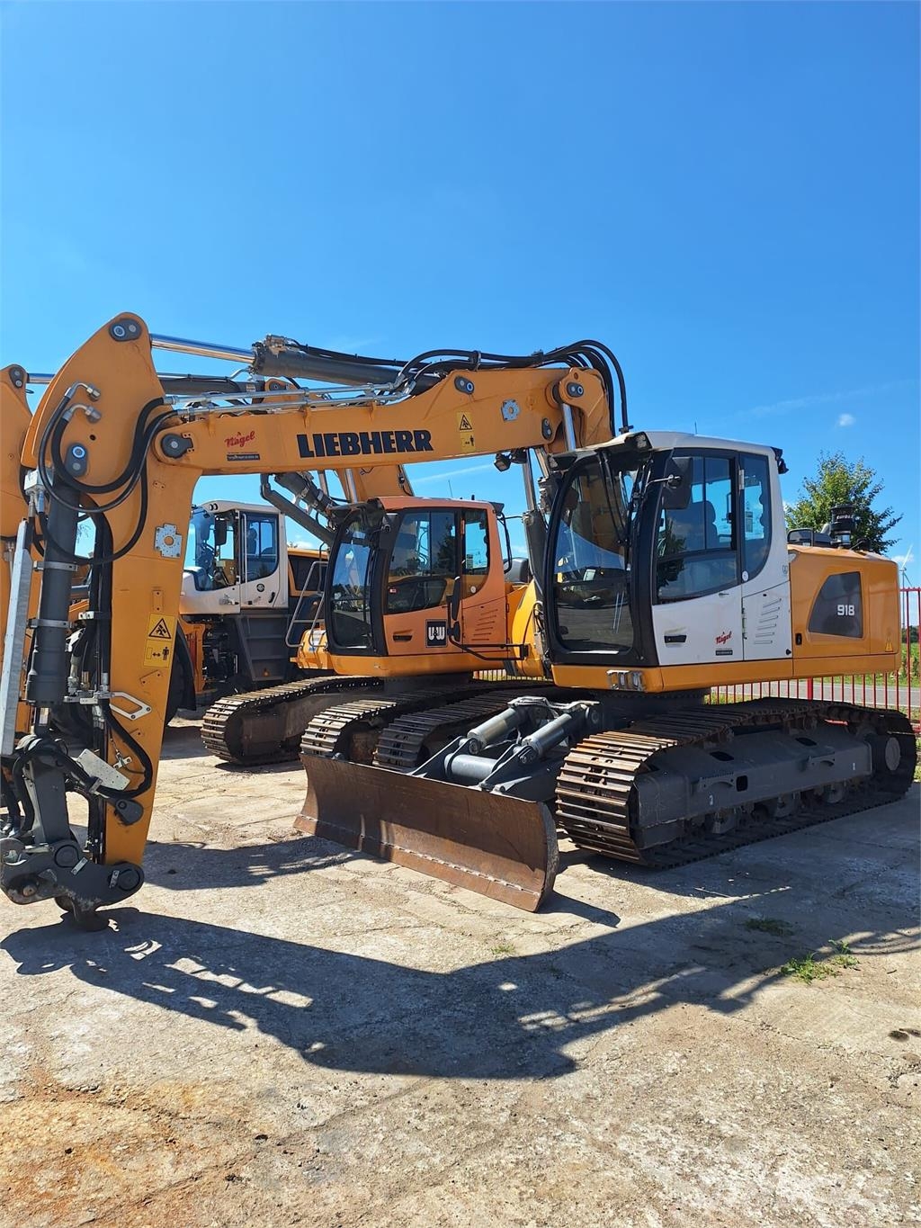 Liebherr R 918 Litronic Excavadoras sobre orugas