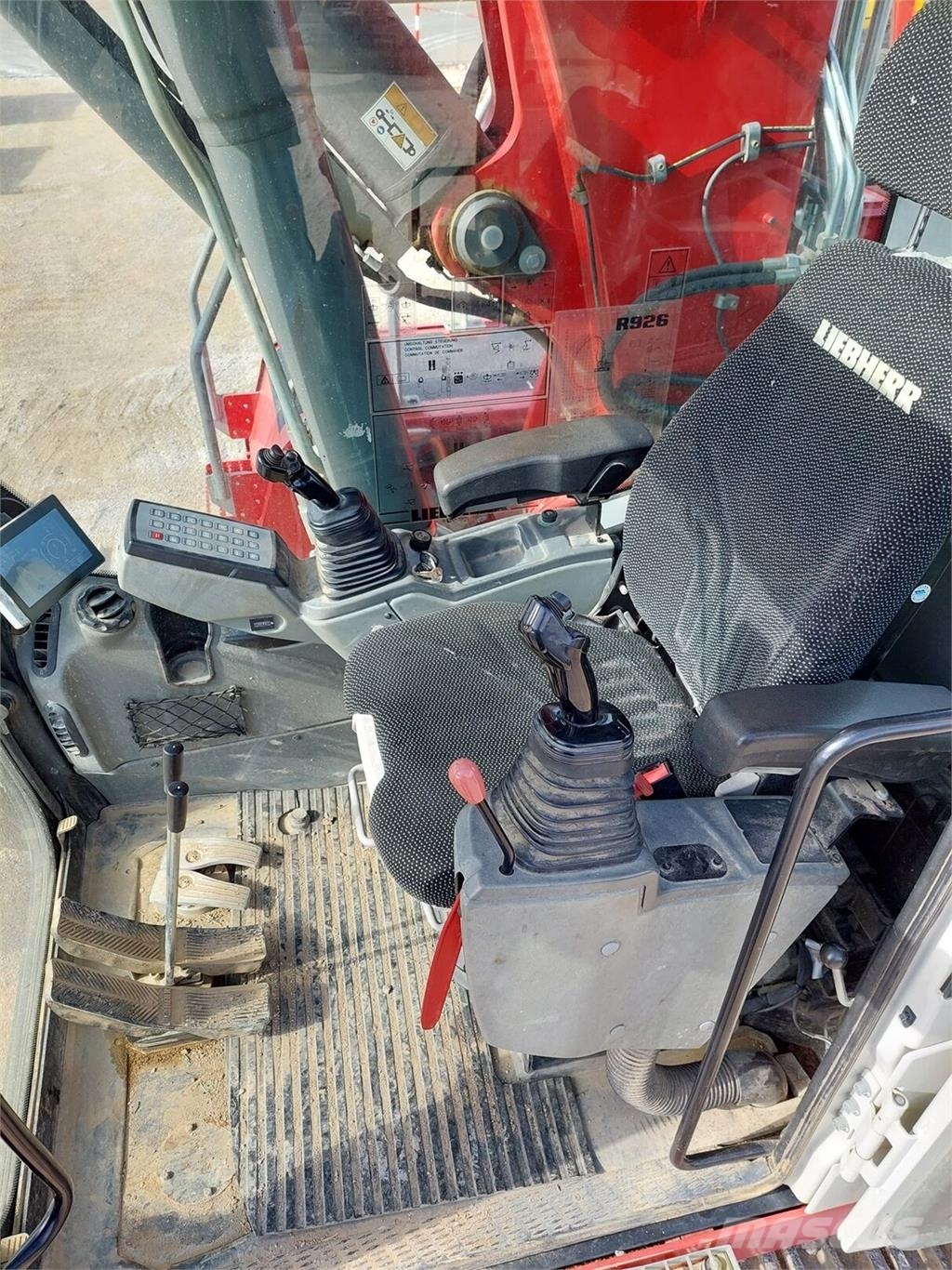 Liebherr R 926 SLC Crawler excavators