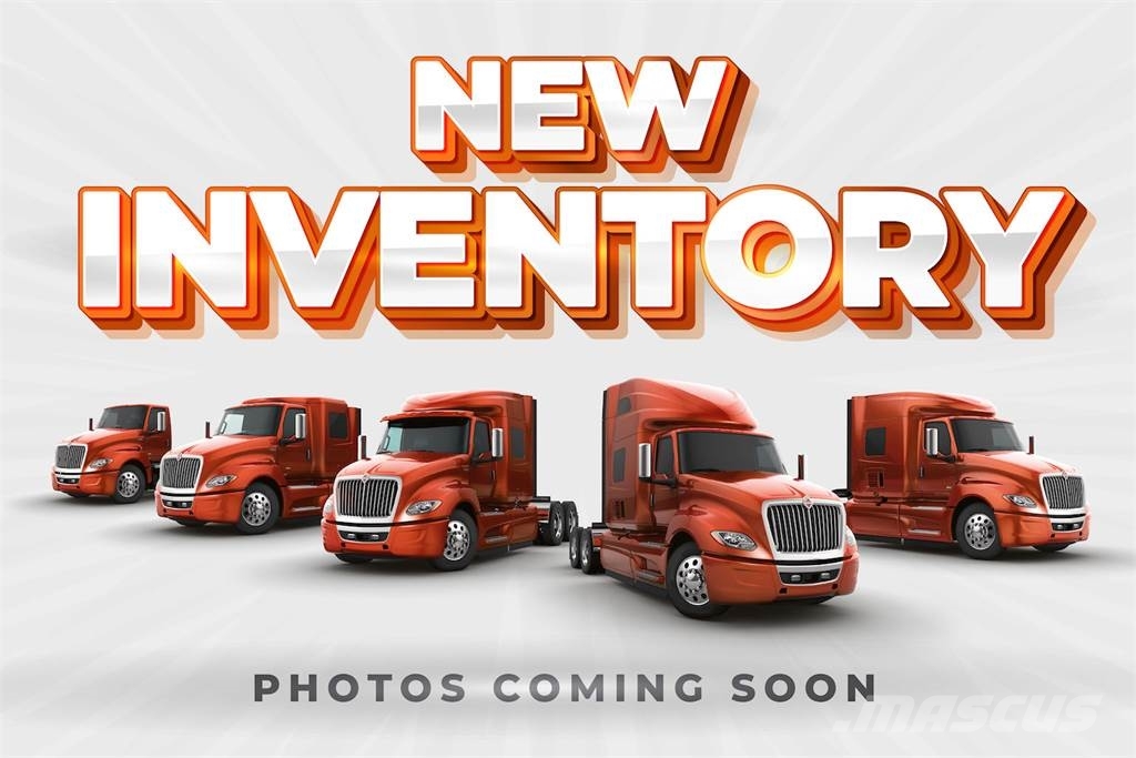 International 4300 SBA 4X2 Box trucks