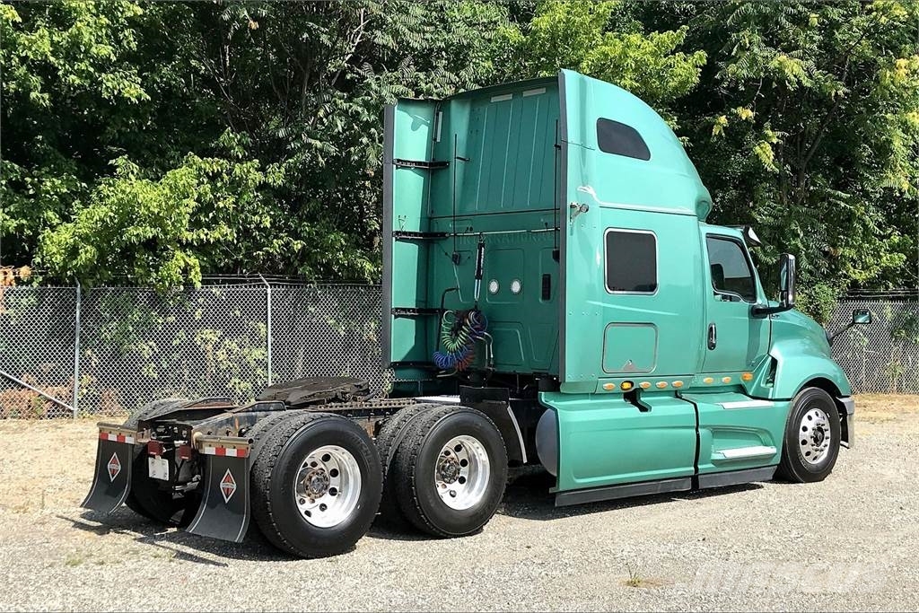 International LT625 6x4 Prime Movers