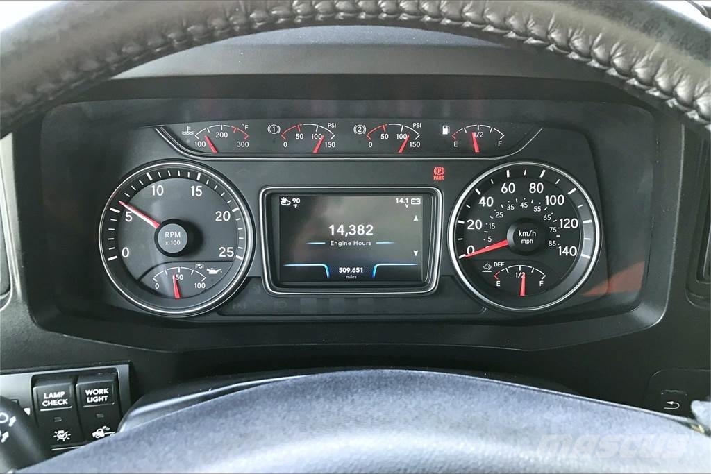 International LT625 6x4 Prime Movers