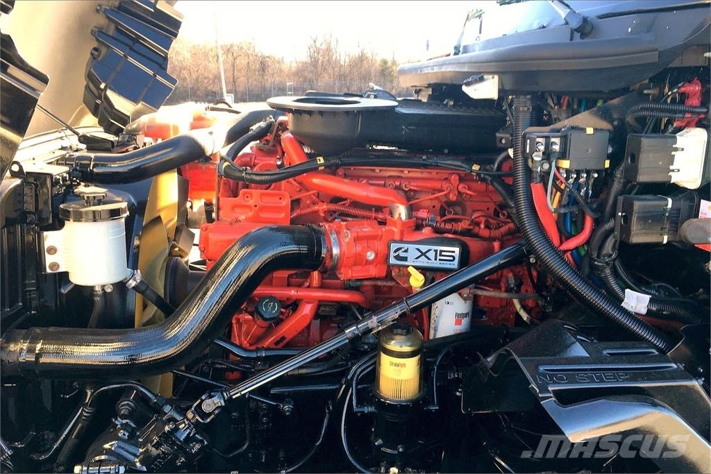International LT625 6x4 曳引機組件