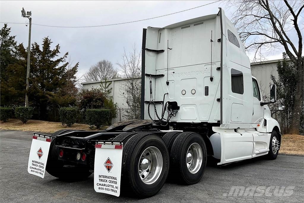 International LT625 6x4 Prime Movers