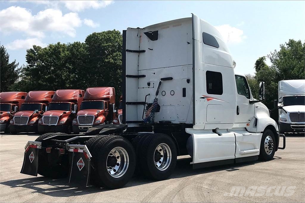 International LT625 6x4 Prime Movers