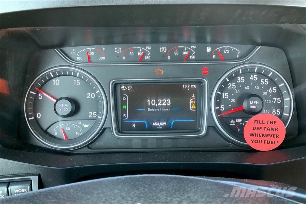 International LT625 6x4 Τράκτορες