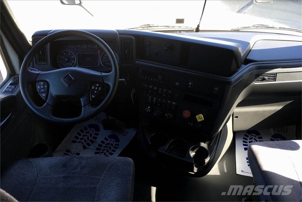 International LT625 6x4 Prime Movers