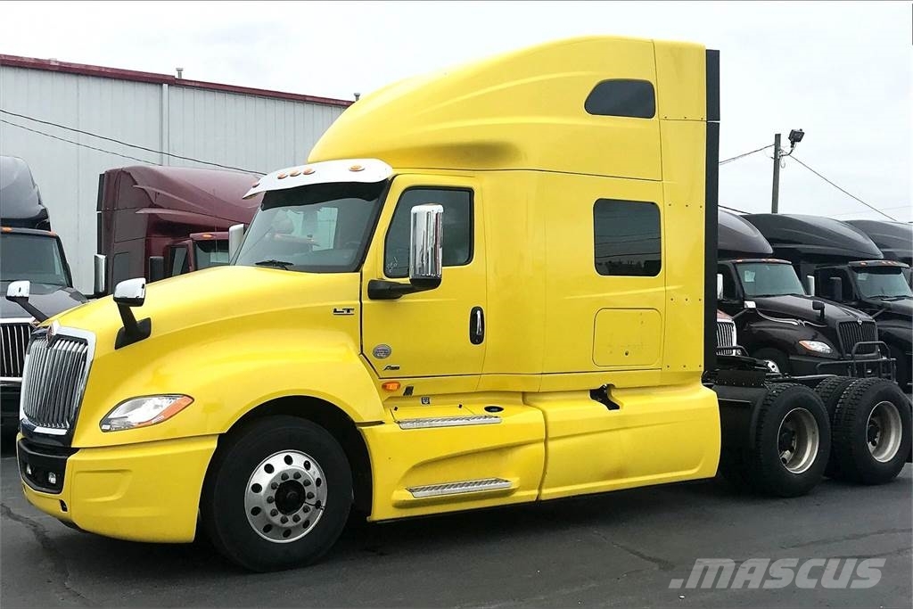 International LT625 6x4 Prime Movers