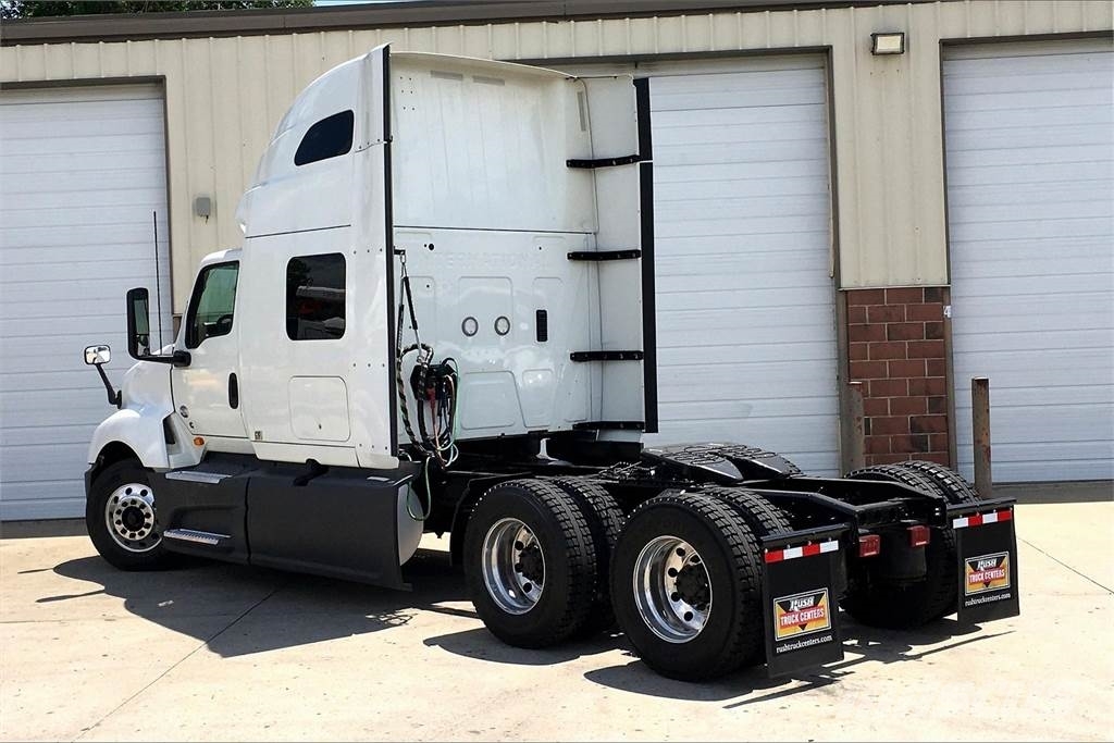 International LT625 6x4 Prime Movers