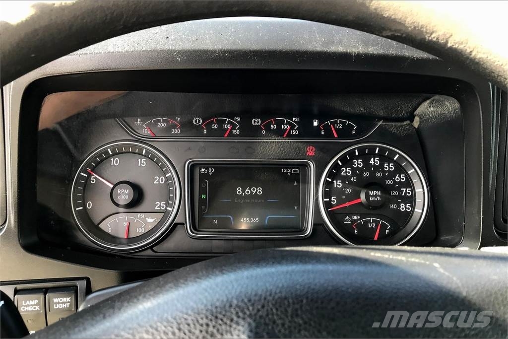 International LT625 6x4 Τράκτορες