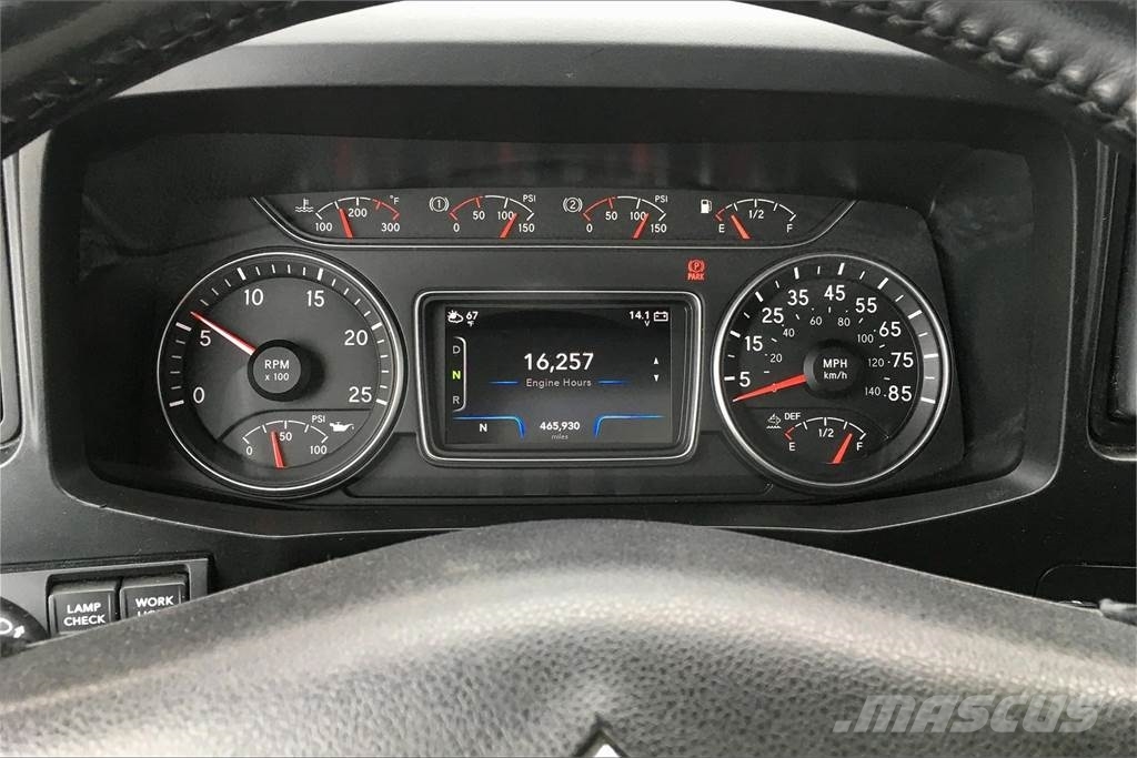 International LT625 6x4 Prime Movers