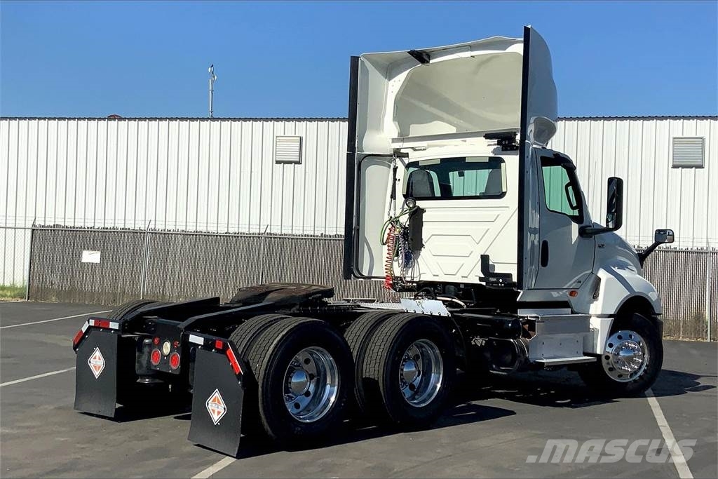 International LT625 6x4 Prime Movers