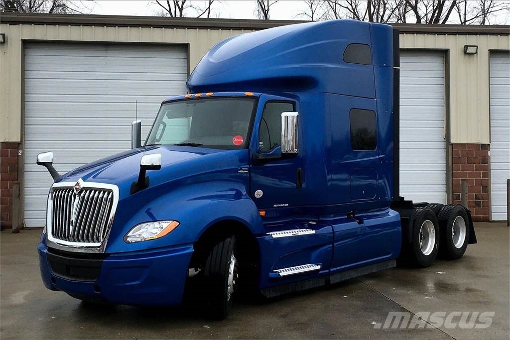 International LT625 6x4 Prime Movers
