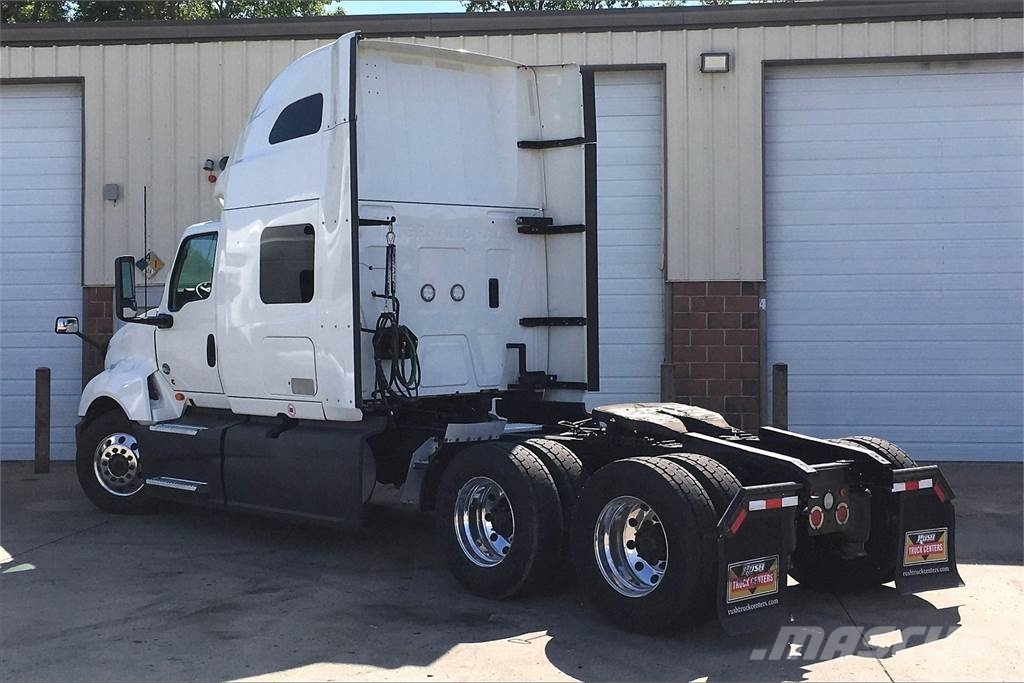 International LT625 6x4 Prime Movers