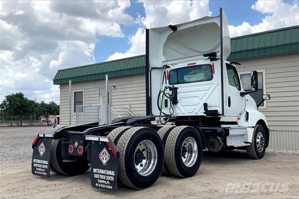 International LT625 6x4 Prime Movers