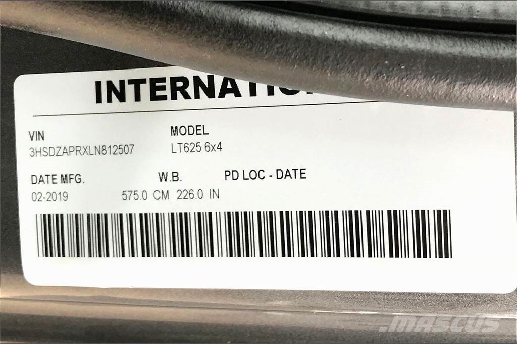 International LT625 6x4 Prime Movers