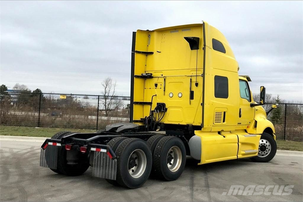 International LT625 6x4 Prime Movers