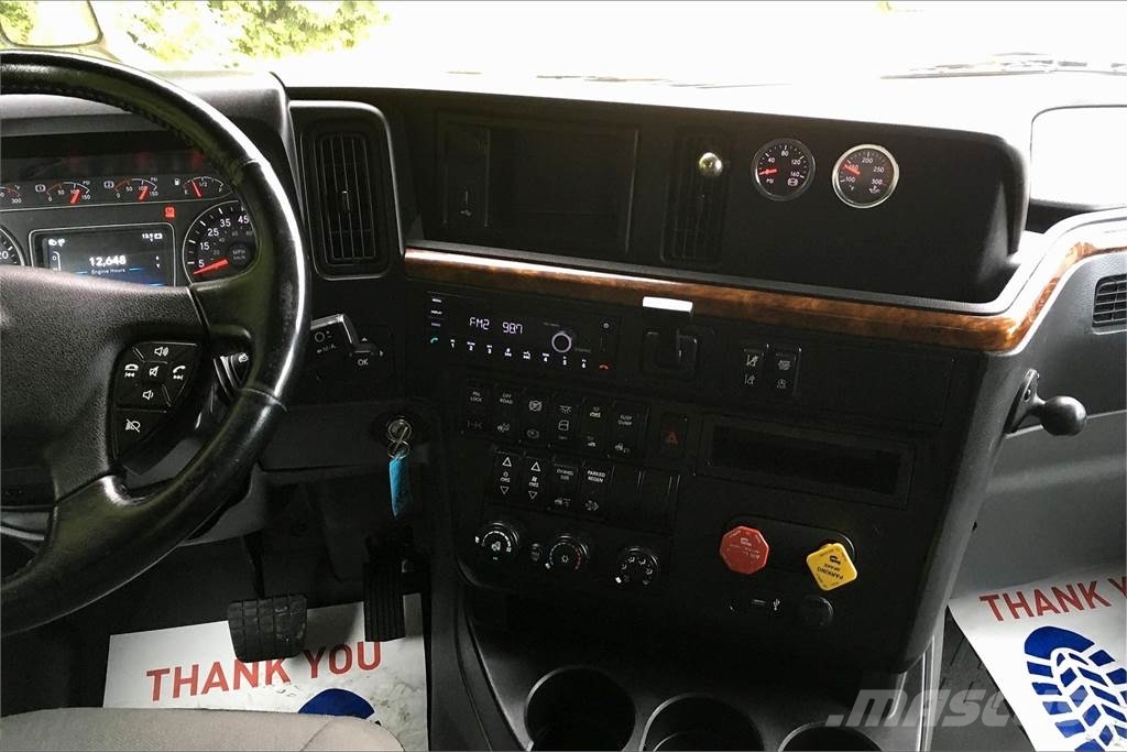 International LT625 6x4 Τράκτορες