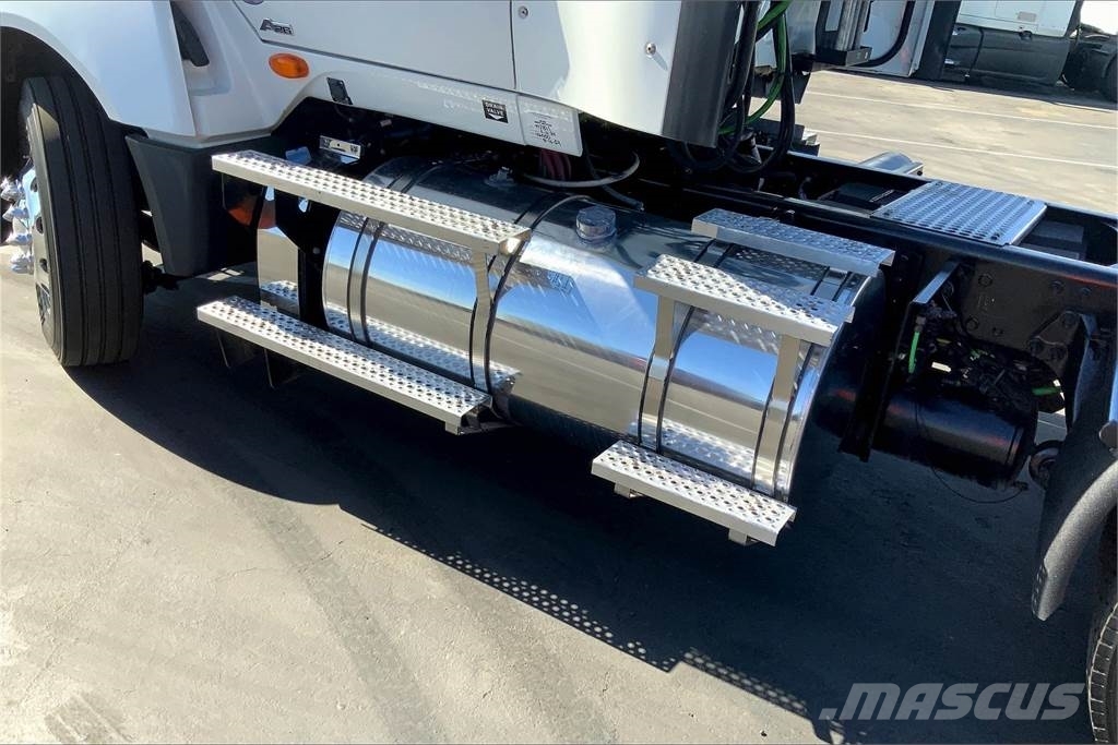 International LT625 6x4 Влекачи