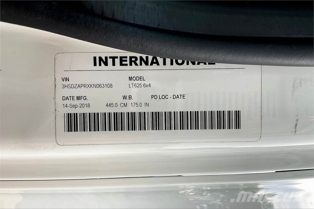 International LT625 6x4 Τράκτορες
