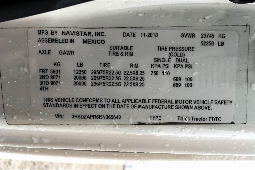 International LT625 6x4 Prime Movers