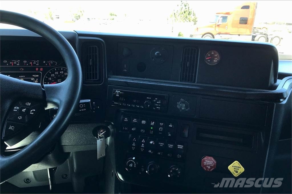 International LT625 6x4 Tegljači