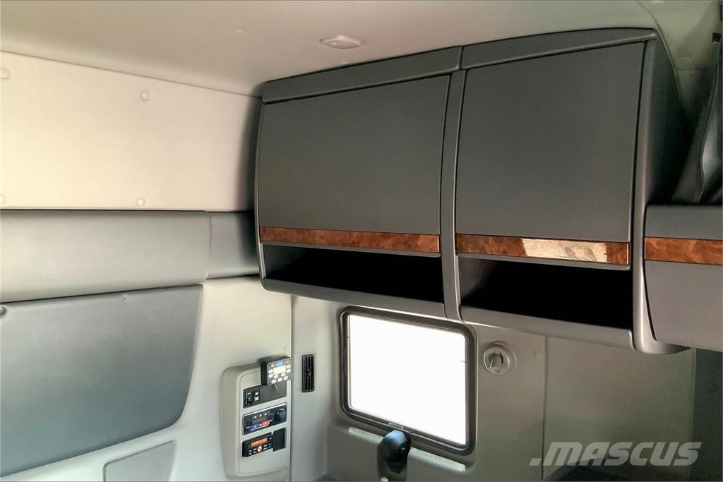 International LT625 6x4 Τράκτορες