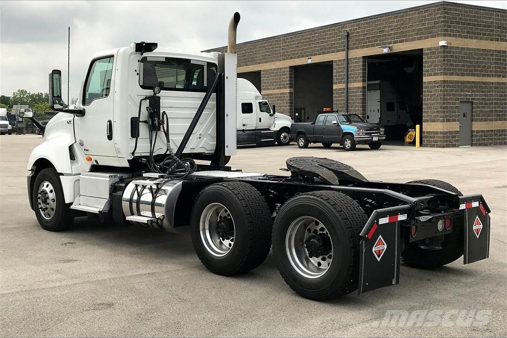 International LT625 6x4 Prime Movers