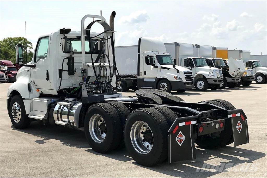 International LT625 6x4 Prime Movers