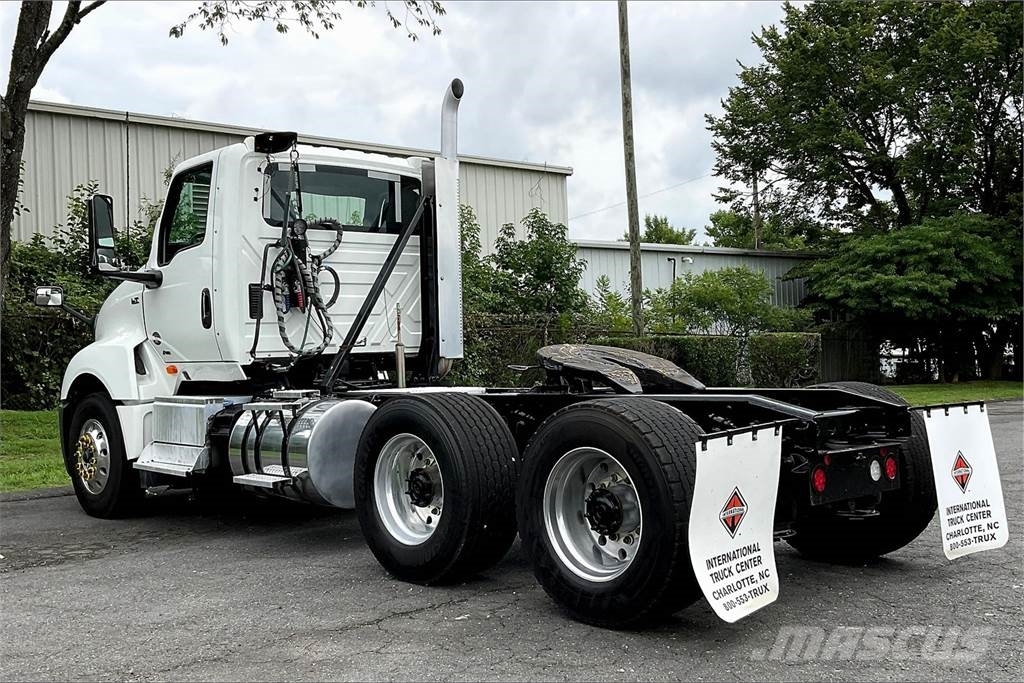 International LT625 6x4 Prime Movers