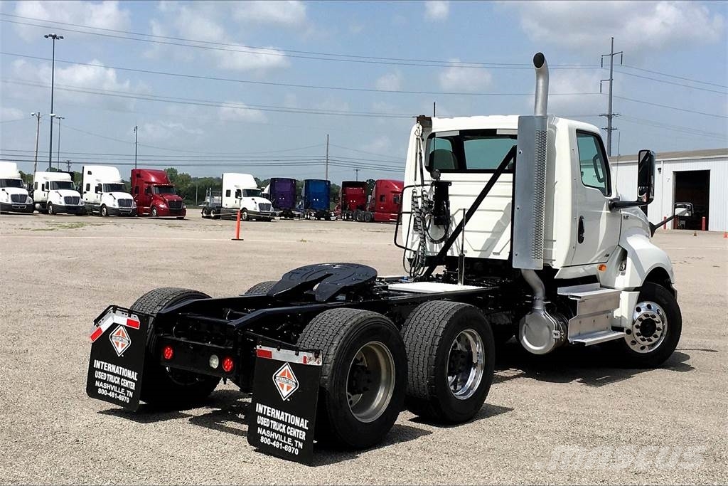 International LT625 6x4 Prime Movers