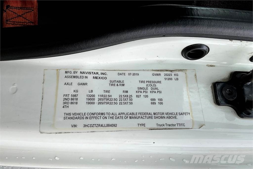 International LT625 6x4 Prime Movers