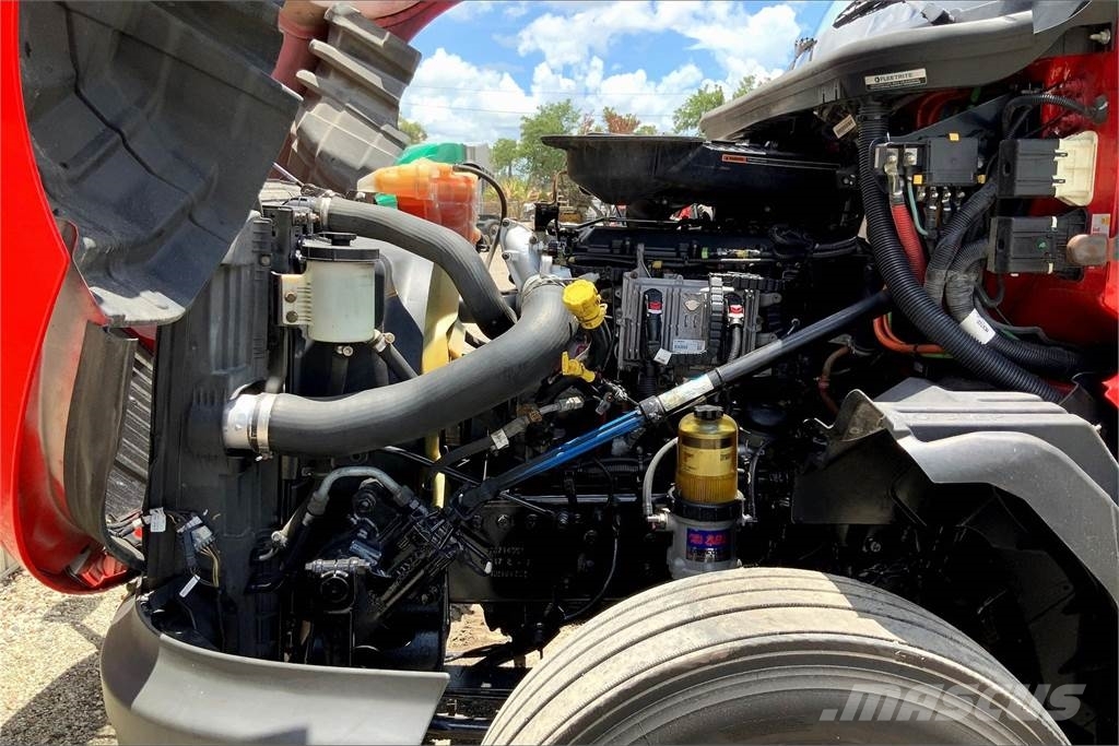 International LT625 6x4 Влекачи