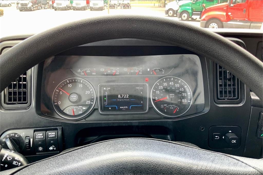International LT625 6x4 Влекачи