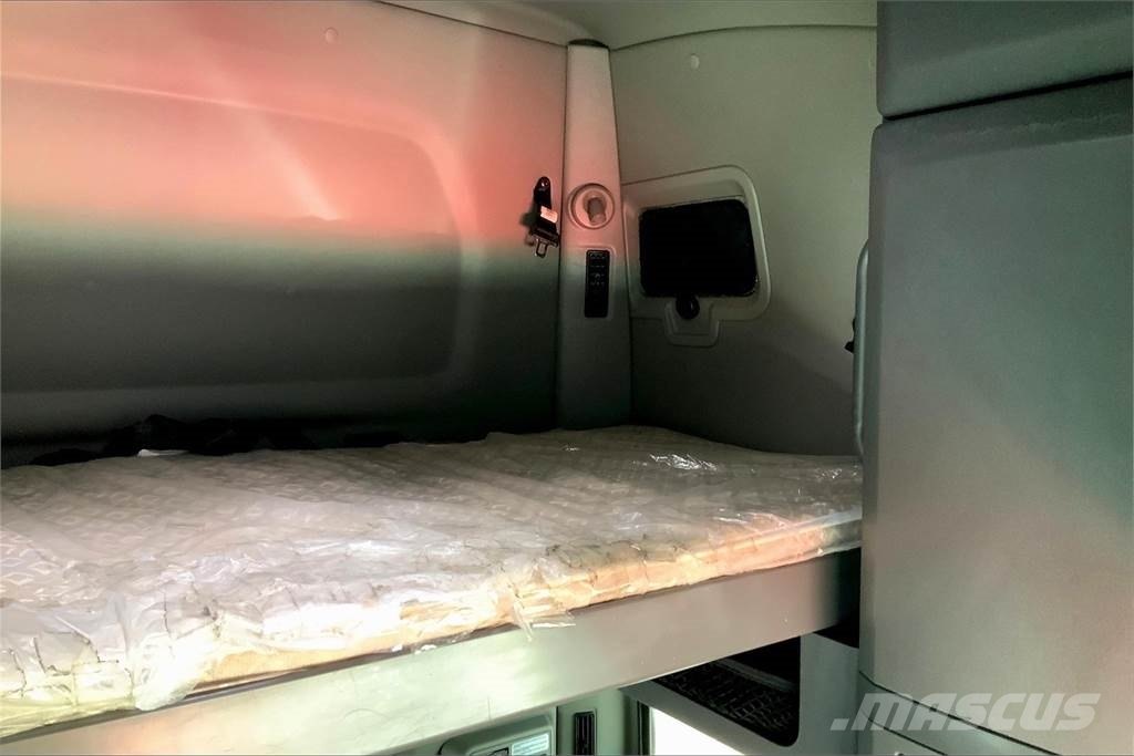 International LT625 6x4 Влекачи