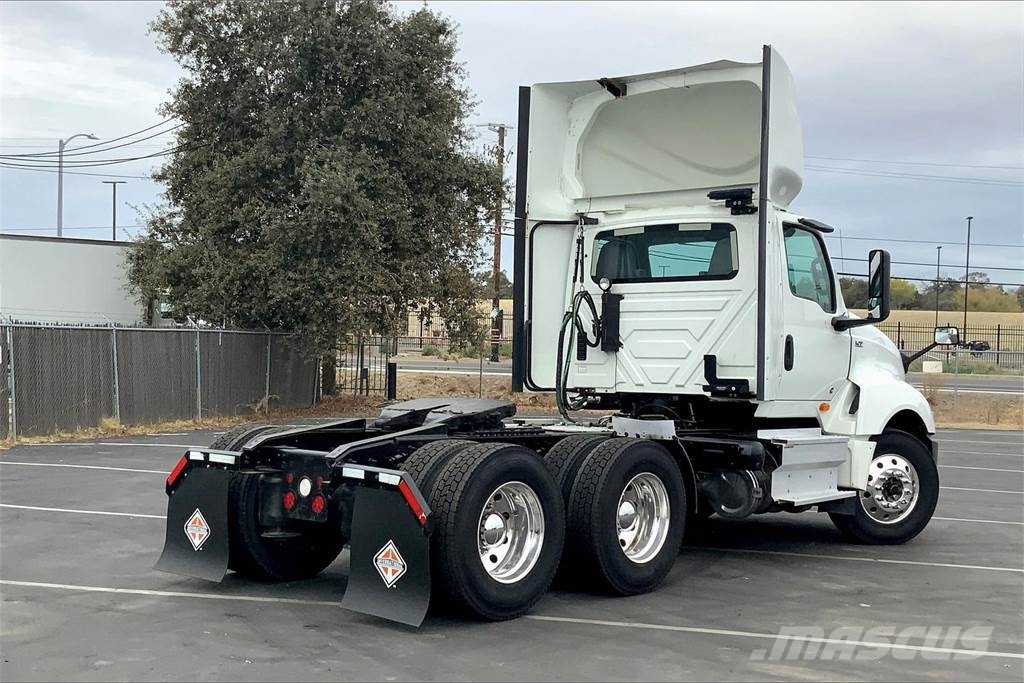 International LT625 6x4 Prime Movers