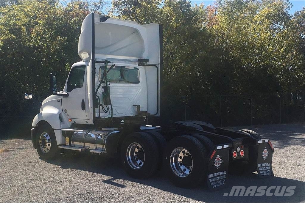 International LT625 6x4 Prime Movers