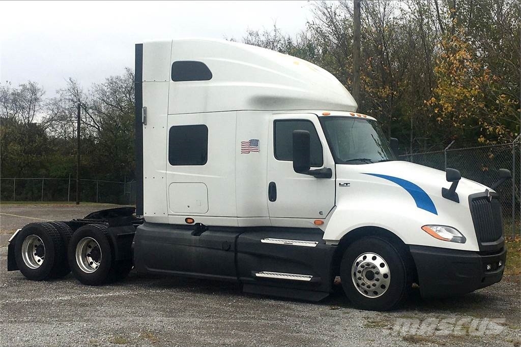 International LT625 6x4 Prime Movers