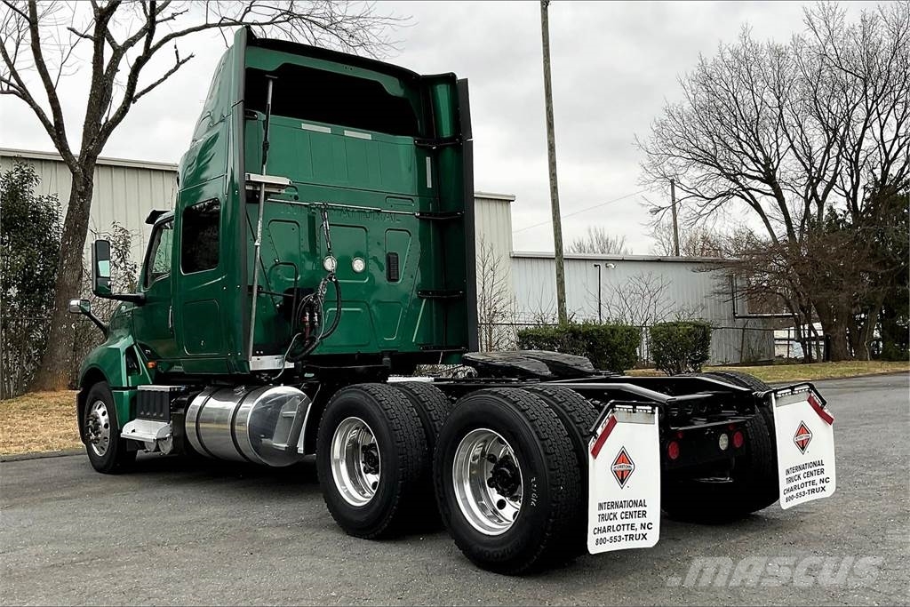 International LT625 6x4 Prime Movers