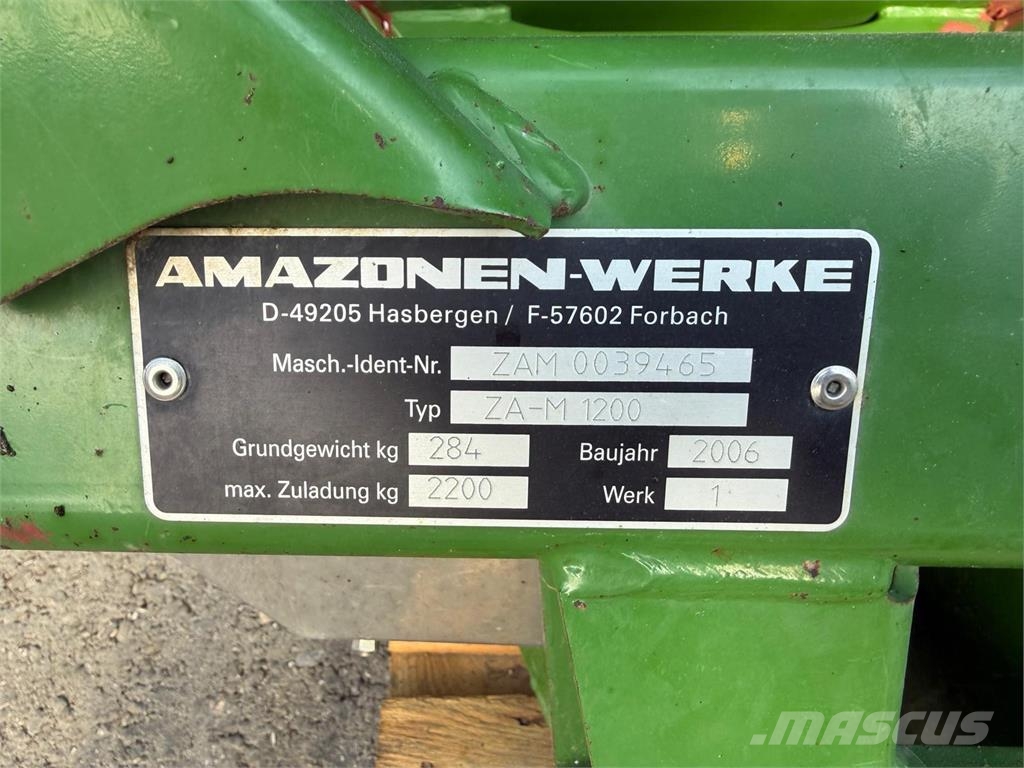 Amazone ZA-M 1200 Kunstdünger Anbau Streuer 2200 kg Šlavimo technika