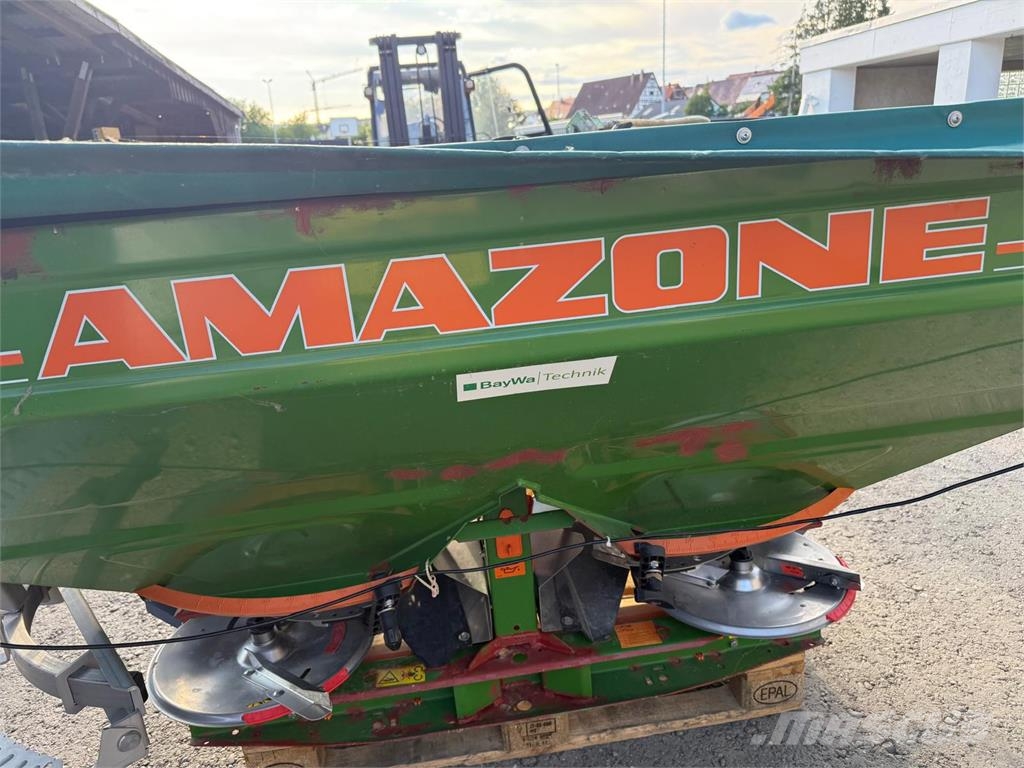 Amazone ZA-M 1200 Kunstdünger Anbau Streuer 2200 kg Šlavimo technika