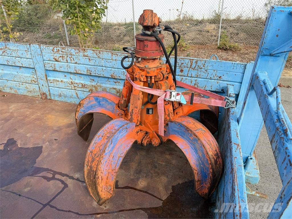Atlas Abrollcontainer mit Kran AK100.1 - 12,1m Plattformar