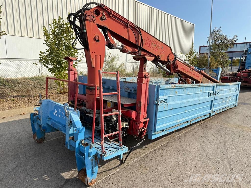 Atlas Abrollcontainer mit Kran AK100.1 - 12,1m Plattformar